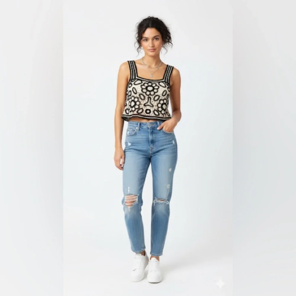 REBELLION CROCHET TWO PIECE SET BLACK BEIGE FLORAL SHORTS CROP TOP S - Picture 2 of 14